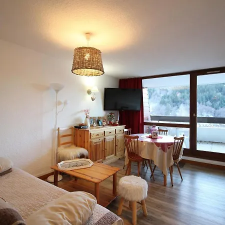 T3 Avec Terrasse Et Wifi Au Mont-dore - Fr-1-608-178 Apartament